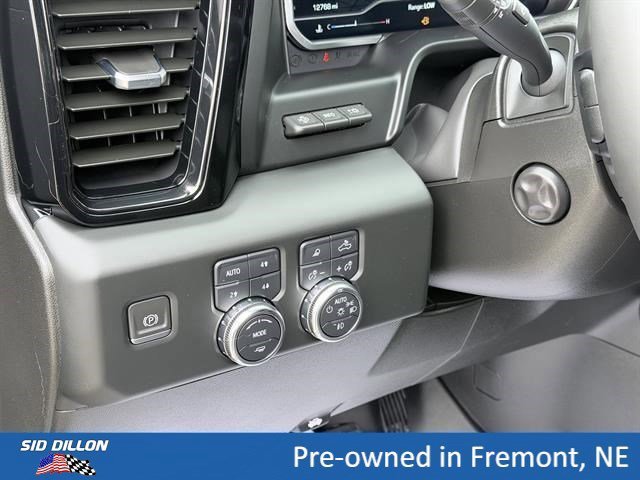 Used 2024 Onyx Black GMC AT4 image 13