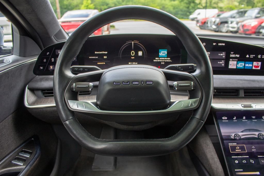 Used 2022 Gray Lucid Grand Touring image 14