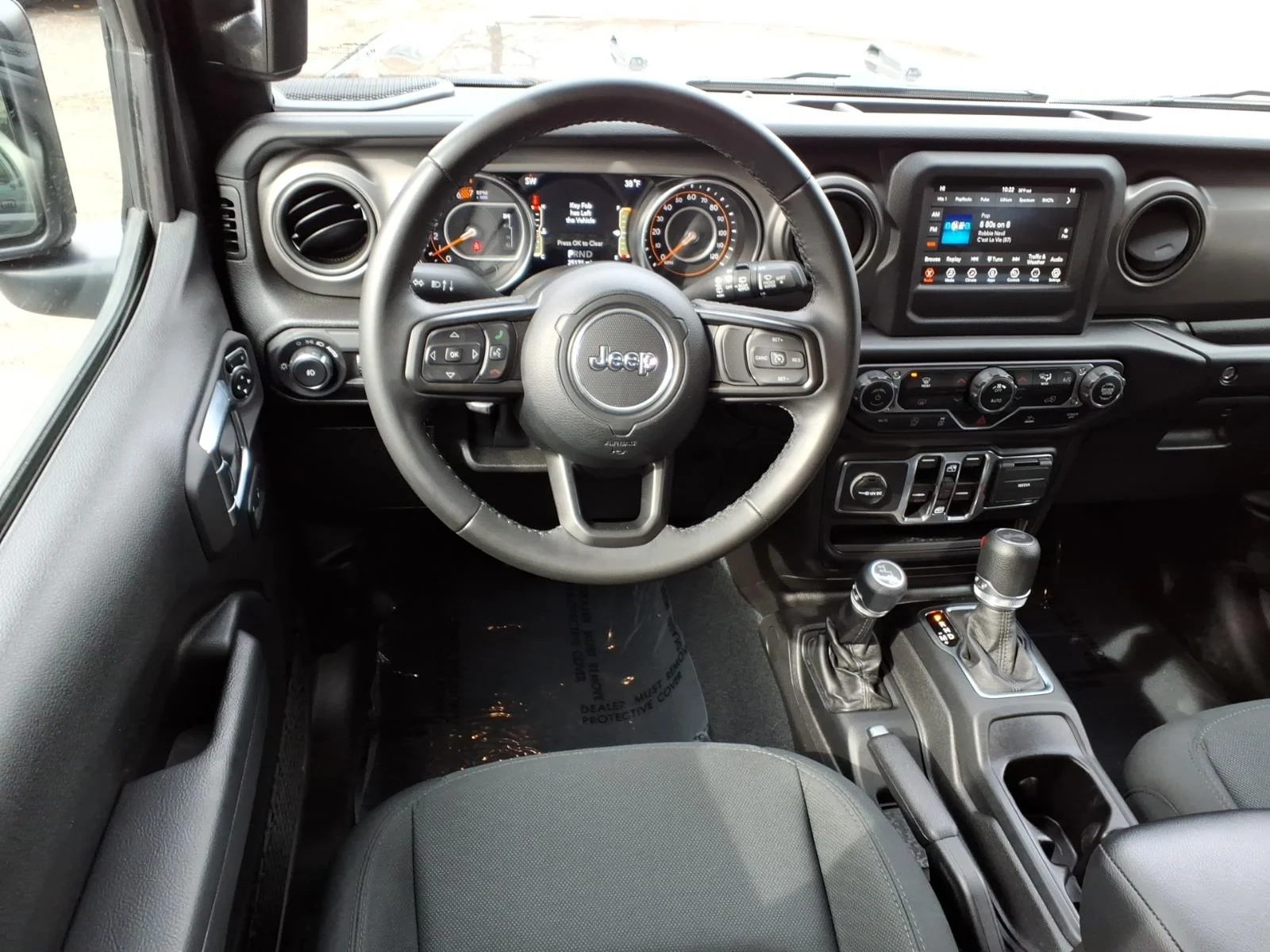 Used 2022 Sting-Gray Clear Coat Jeep Sport S image 7