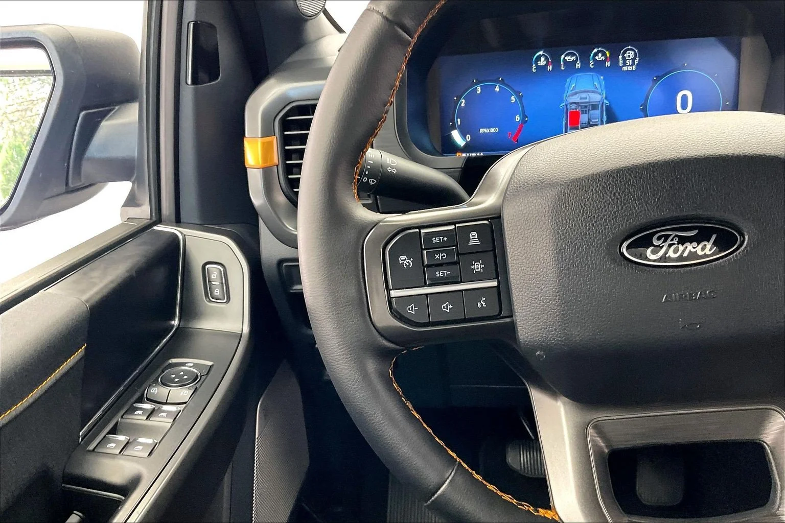 Used 2025 Oxford White Ford Tremor image 20