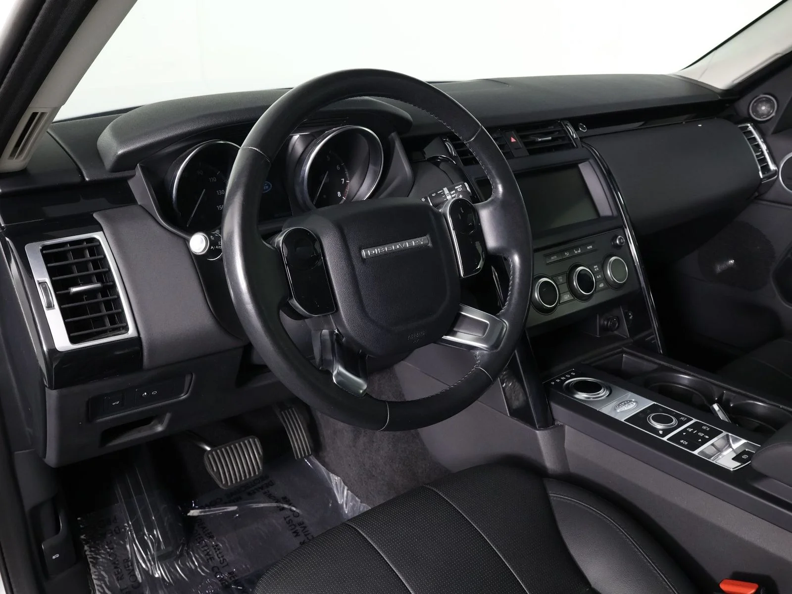 Used 2020 Fuji White Land Rover SE image 14