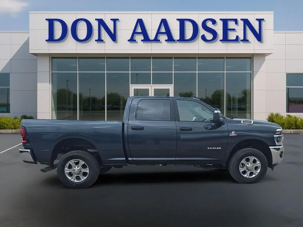 2026 RAM 2500 Big Horn - Photo 8