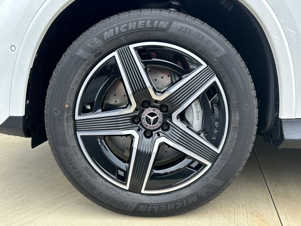 New 2027 Polar White Mercedes-Benz GLC 300 image 68