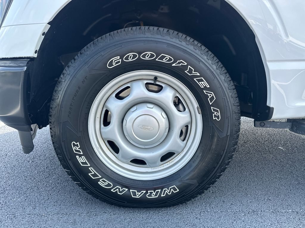 Used 2023 White Ford XL image 10