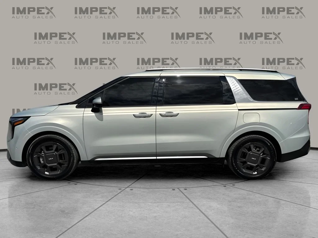 Used 2025 White Kia SX image 2