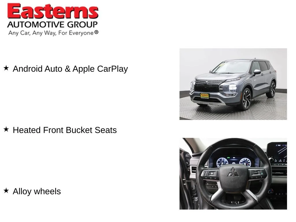Used 2023 Silver Mitsubishi SE image 11