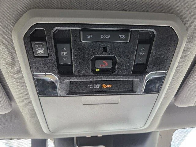 Used 2023 Lunar Rock Toyota Limited image 19