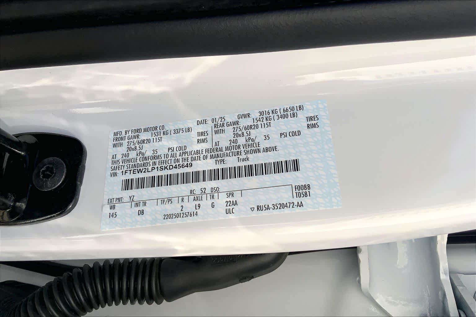 Used 2025 Oxford White Ford STX image 34