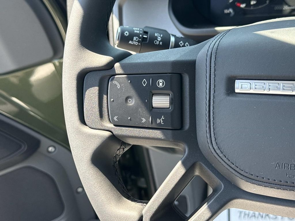 New 2026 Woolstone Green Land Rover X image 7