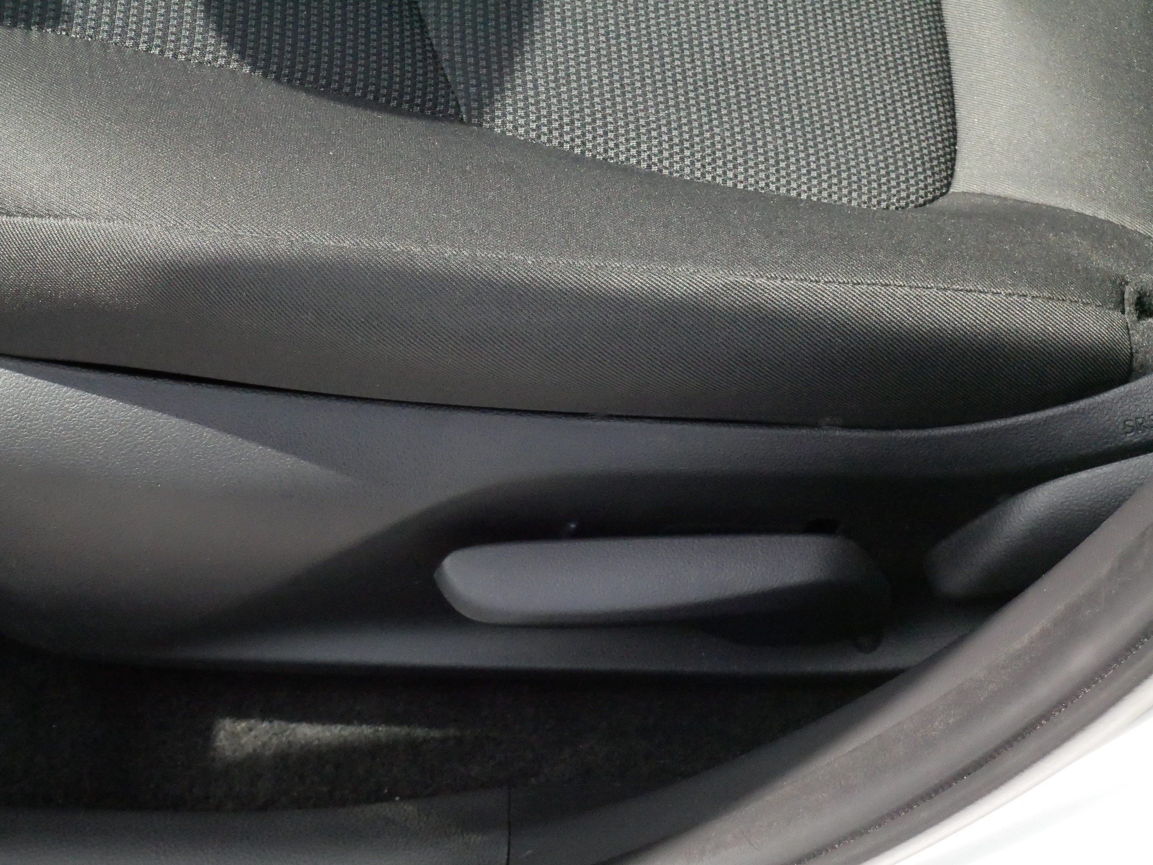 Certified Used 2025 ICE CAP Toyota Hybrid LE image 20