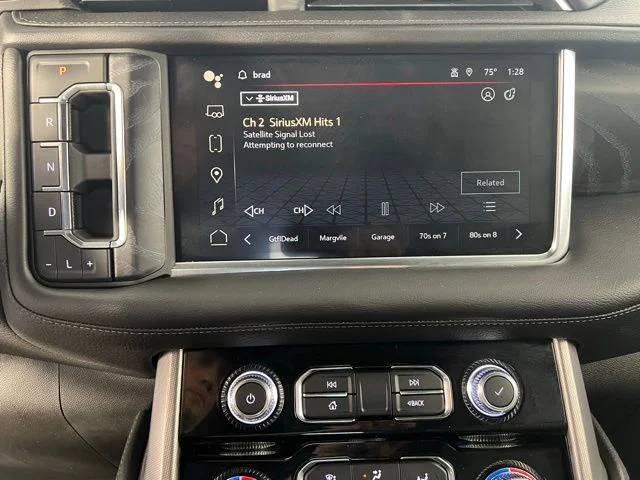 2022 GMC Yukon Denali - Photo 21