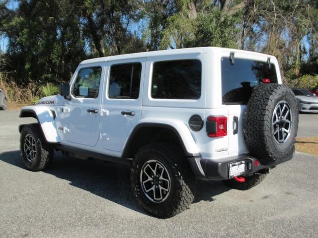 New 2026 Bright White Clear-Coat Exterior Paint Jeep Rubicon image 4