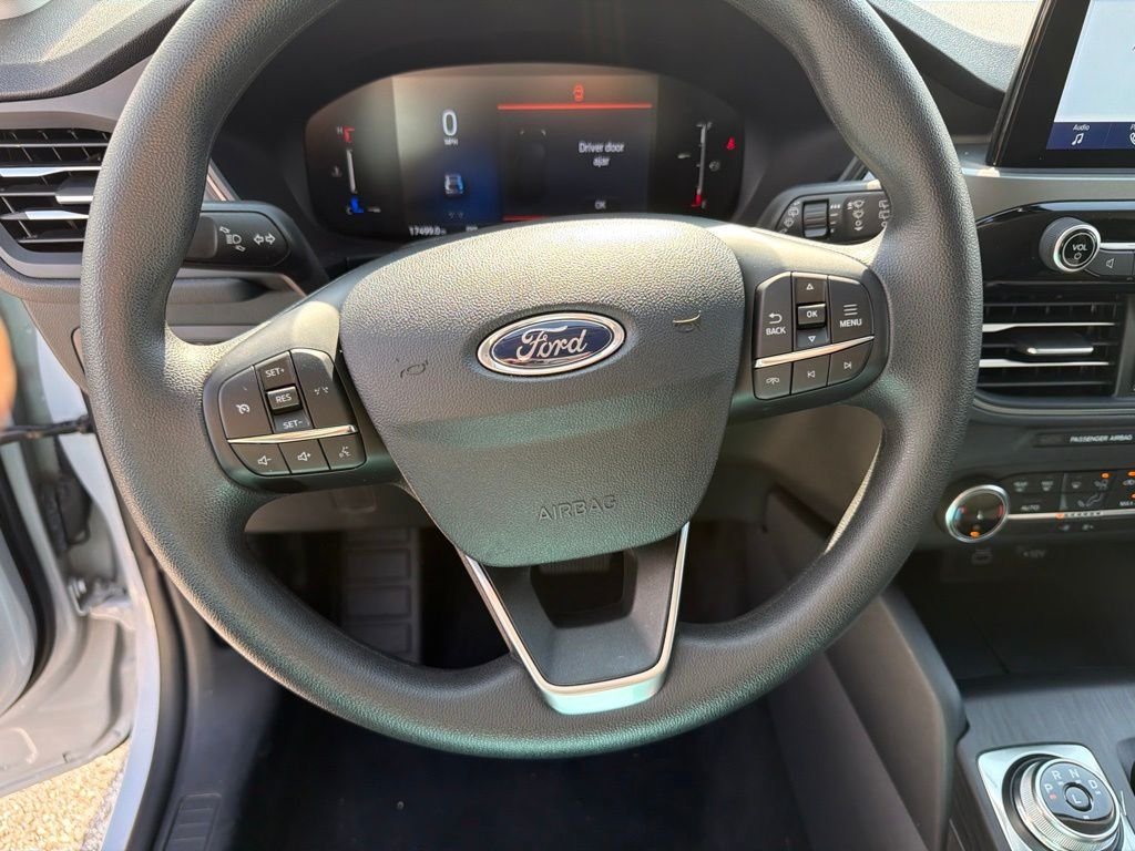 Used 2025 Silver Ford Active image 18