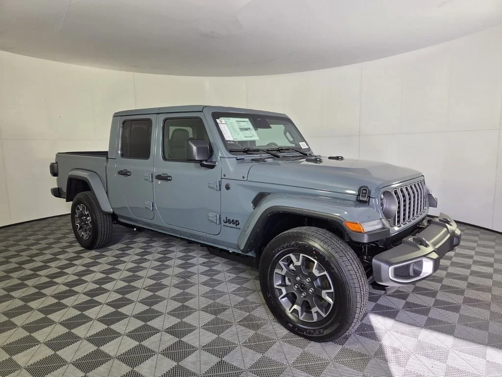 New 2026 Anvil Clear-Coat Exterior Paint Jeep Sahara image 2