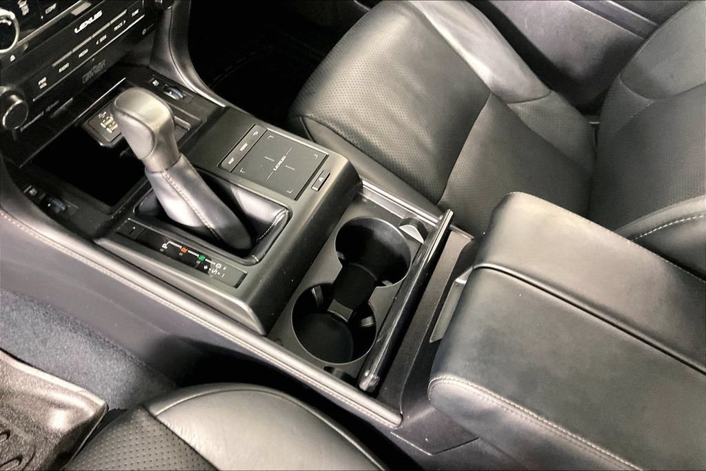 Used 2022 Gray Lexus Luxury image 17