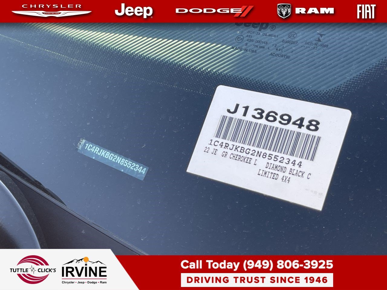 Used 2022 Diamond Black Crystal Pearlcoat Jeep Limited image 36