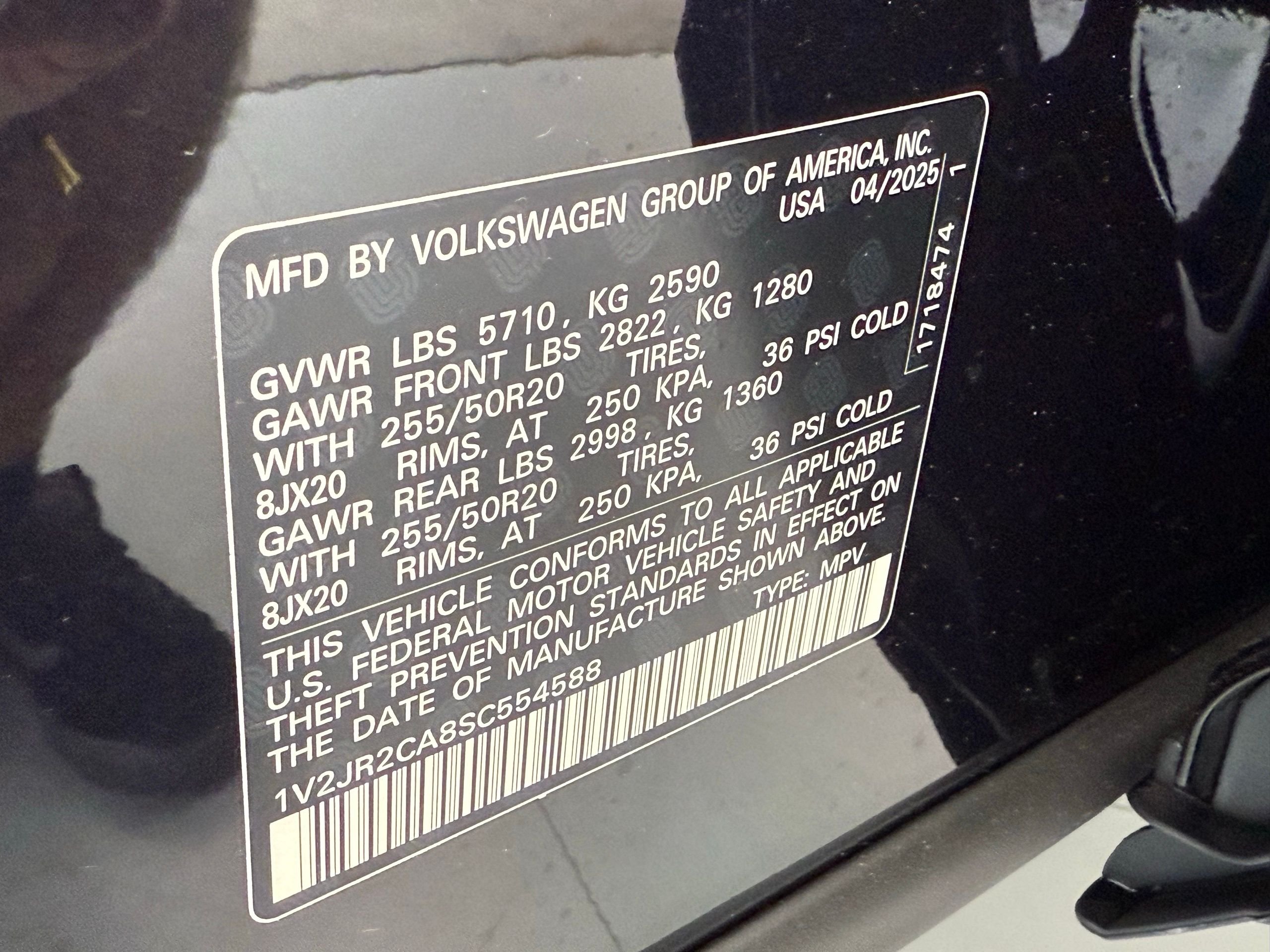 2025 Volkswagen Atlas SE w/Tech - Photo 26