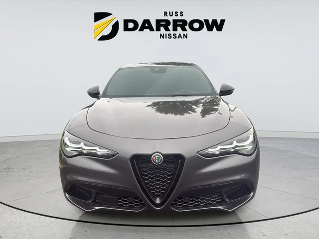 Used 2024 Gray Alfa Romeo Sprint image 8