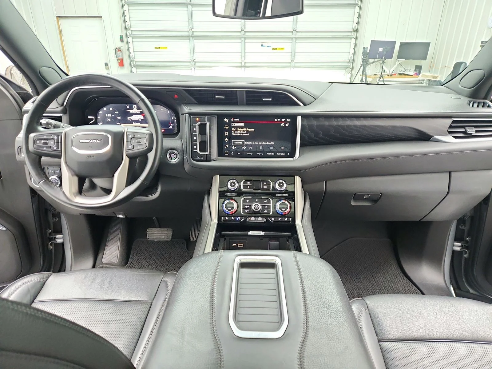Used 2023 Sterling Metallic GMC Denali image 26