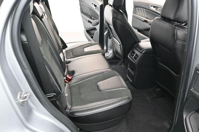 Used 2023 Silver Ford ST image 32