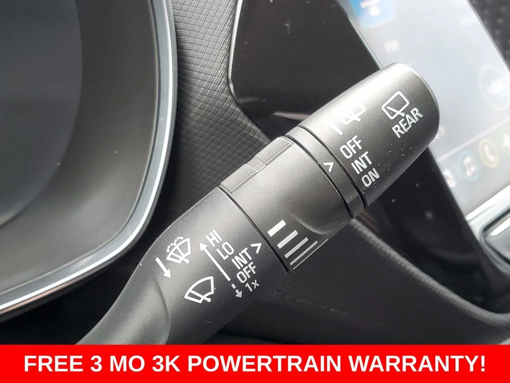 Used 2021 Red Chevrolet LT image 16
