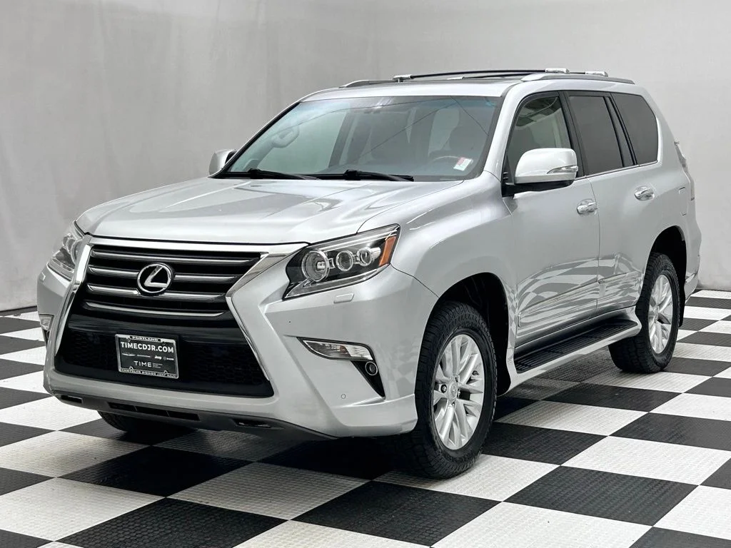 Used 2016 Silver Lexus 460 image 4