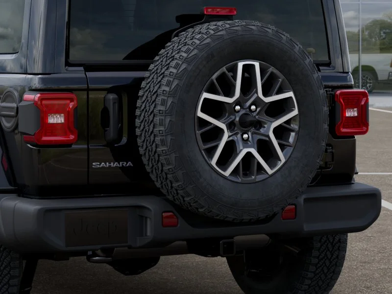 2025 Jeep Wrangler 4-Door Sahara - Photo 37