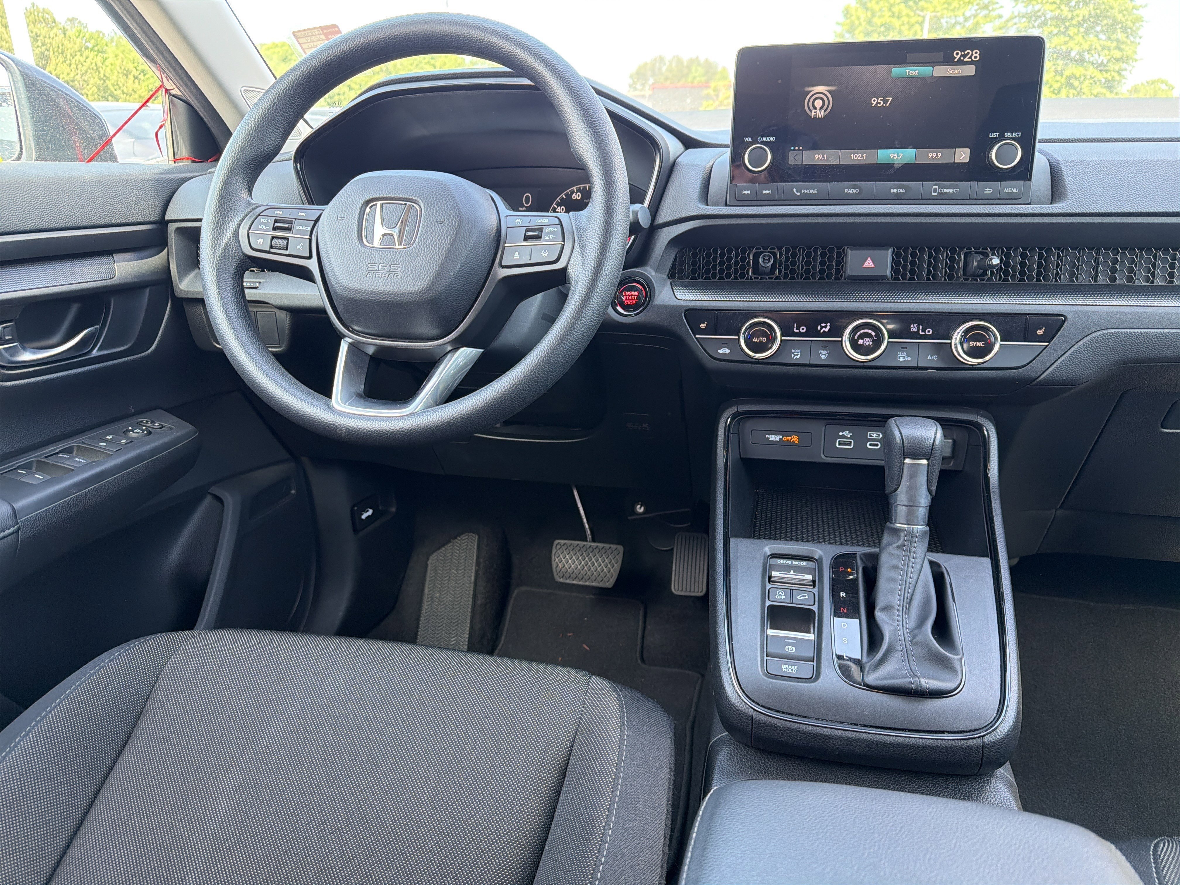 Used 2024  Honda EX image 3