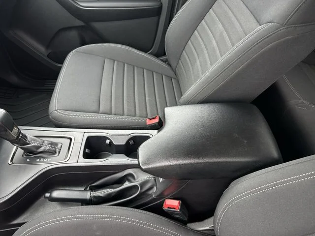 Used 2023 Gray Ford XLT image 21