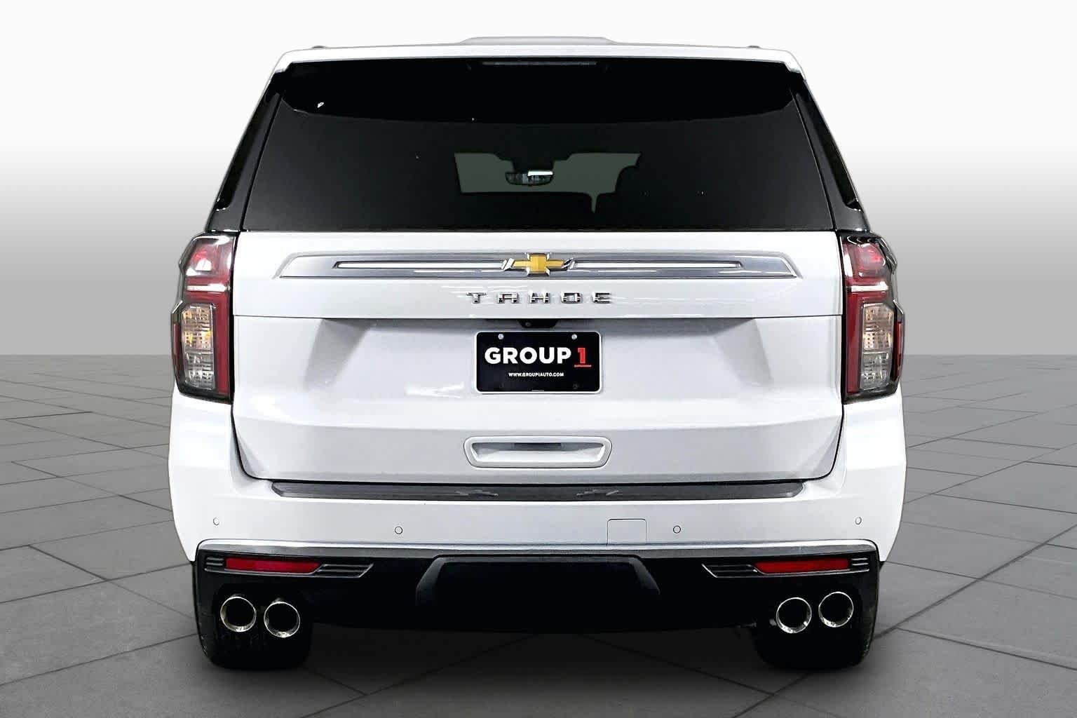 Used 2023 Iridescent Pearl Tricoat Chevrolet High Country image 5