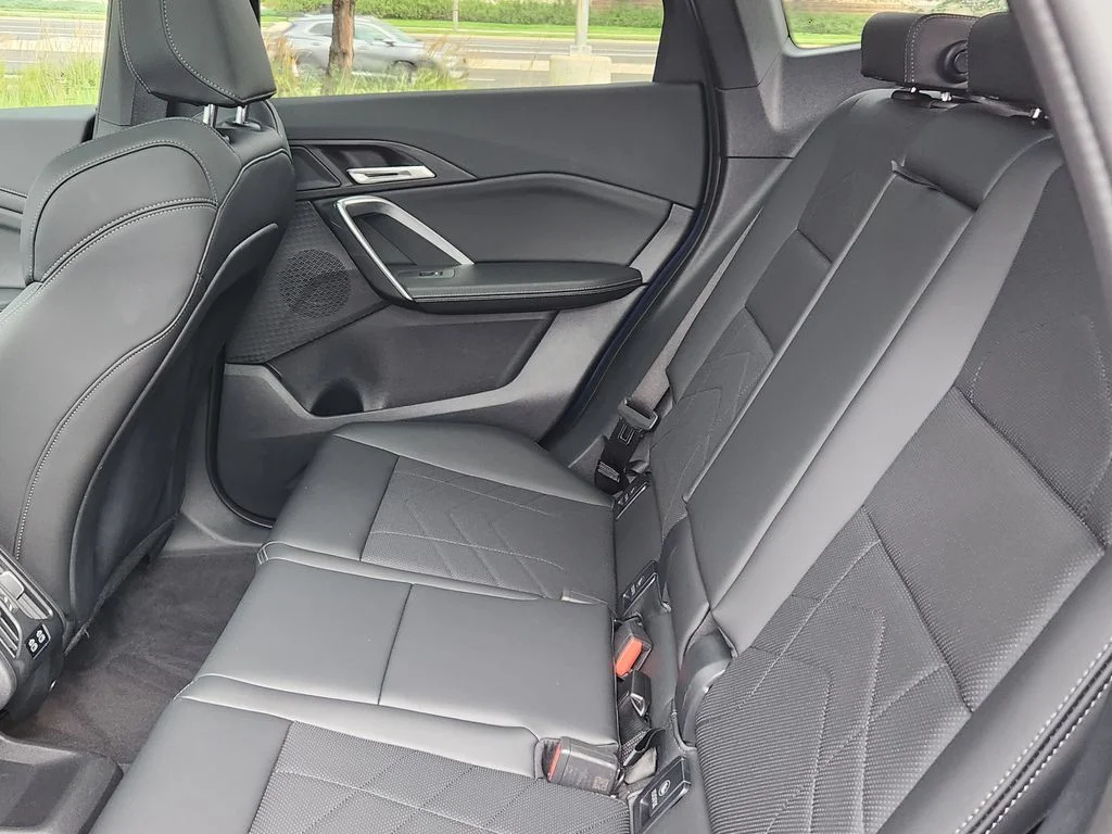 2025 BMW X1 28i - Photo 10