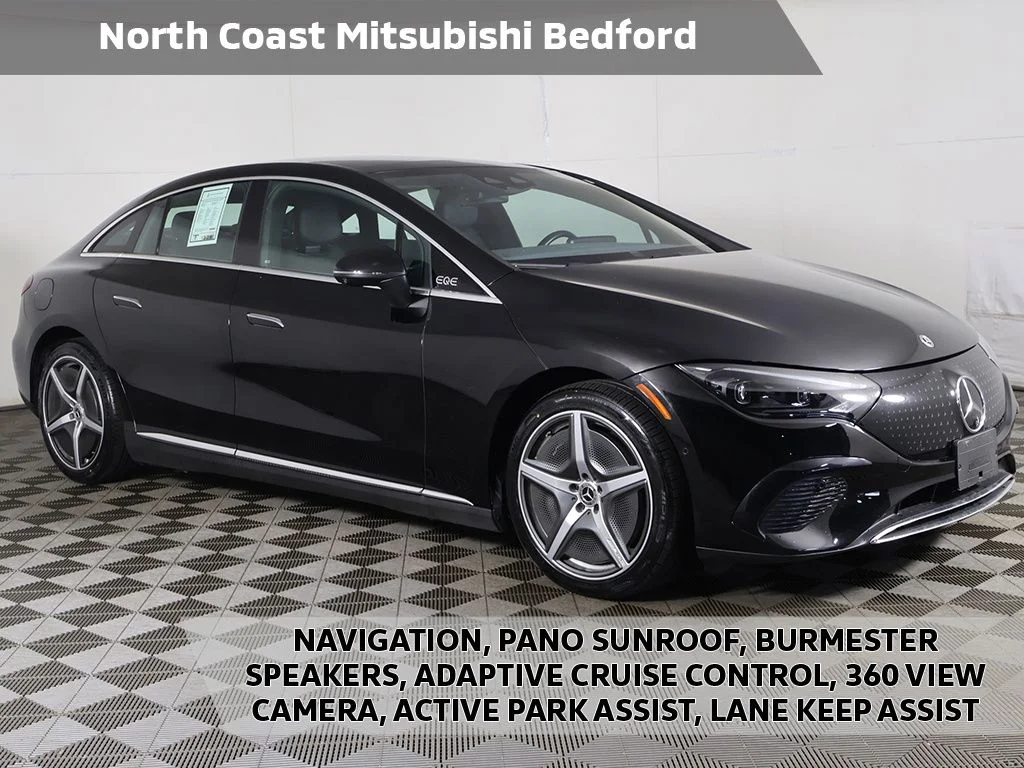 Used 2023 Black Mercedes-Benz 500 Sedan image 1