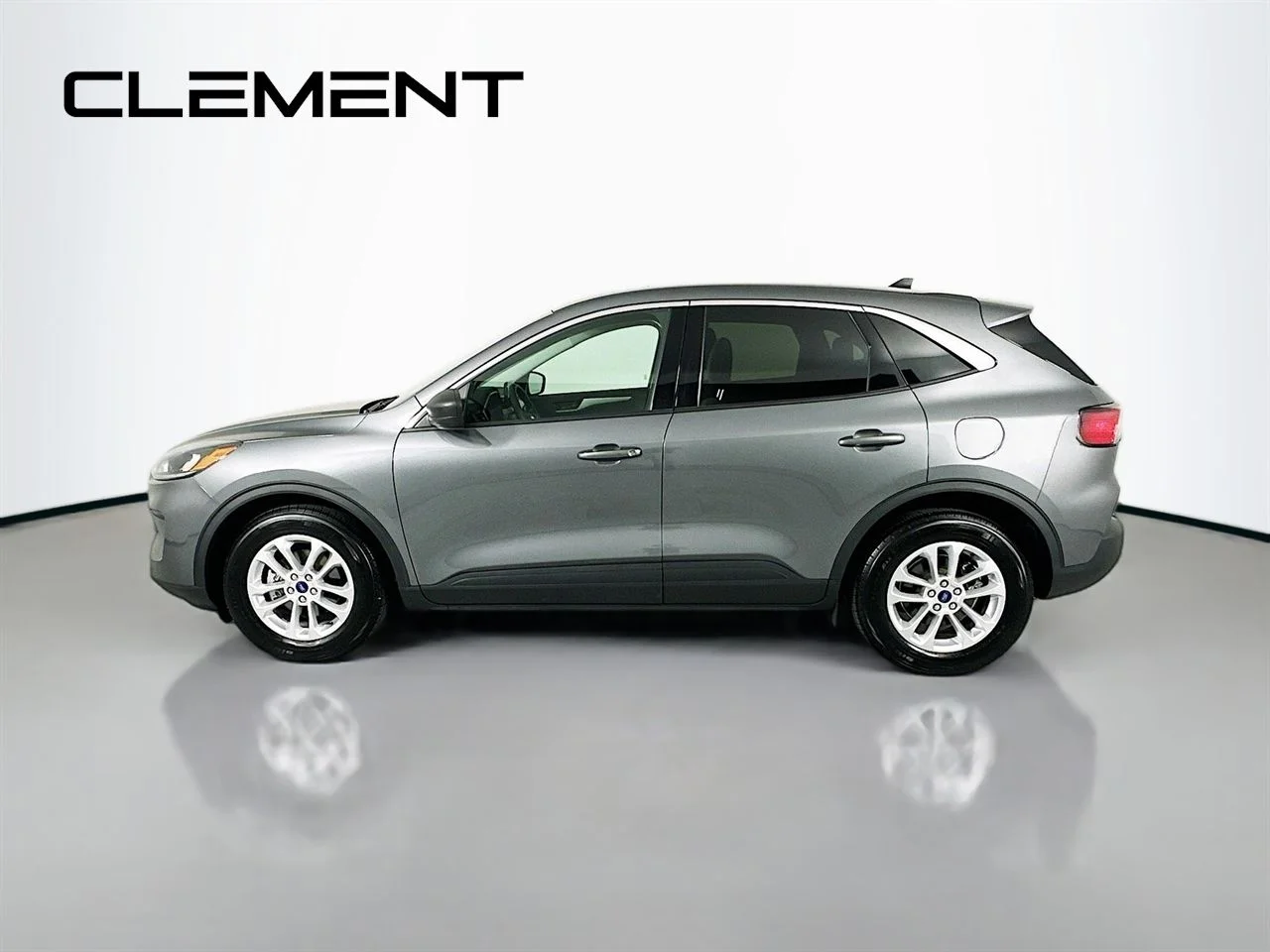 Certified Used 2022 Gray Metallic Ford SE image 6