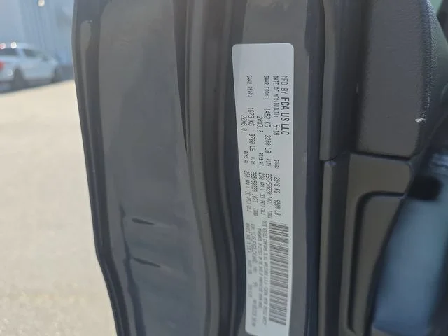 Used 2018 Black Jeep Altitude image 35