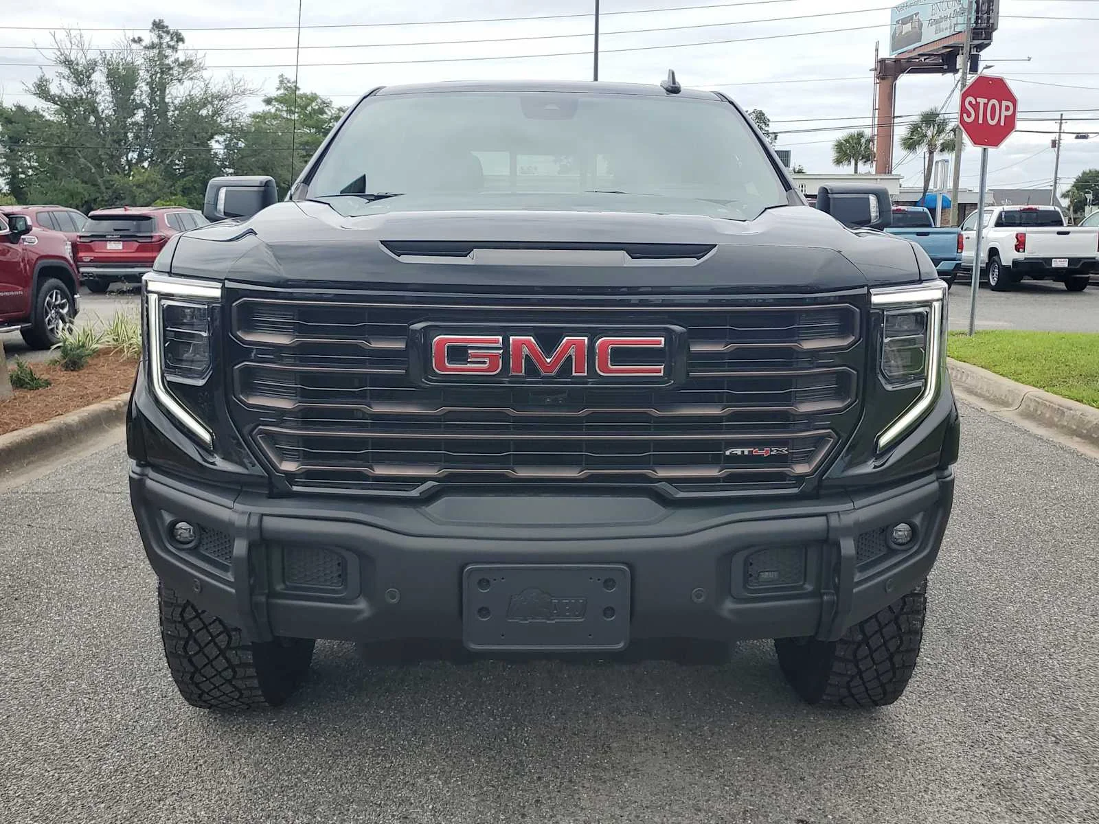 New 2026 Onyx Black GMC AT4X image 33