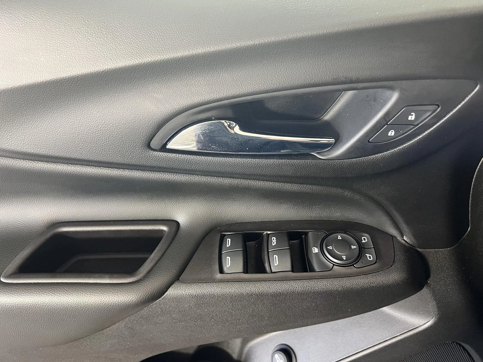 Used 2021 MIDNIGHT BLUE METALLIC Chevrolet LT image 7