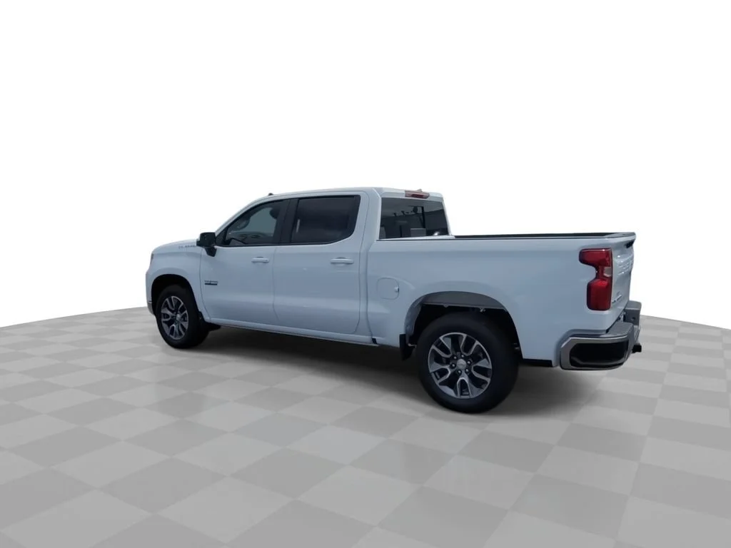 New 2026 Summit White Chevrolet LT image 6