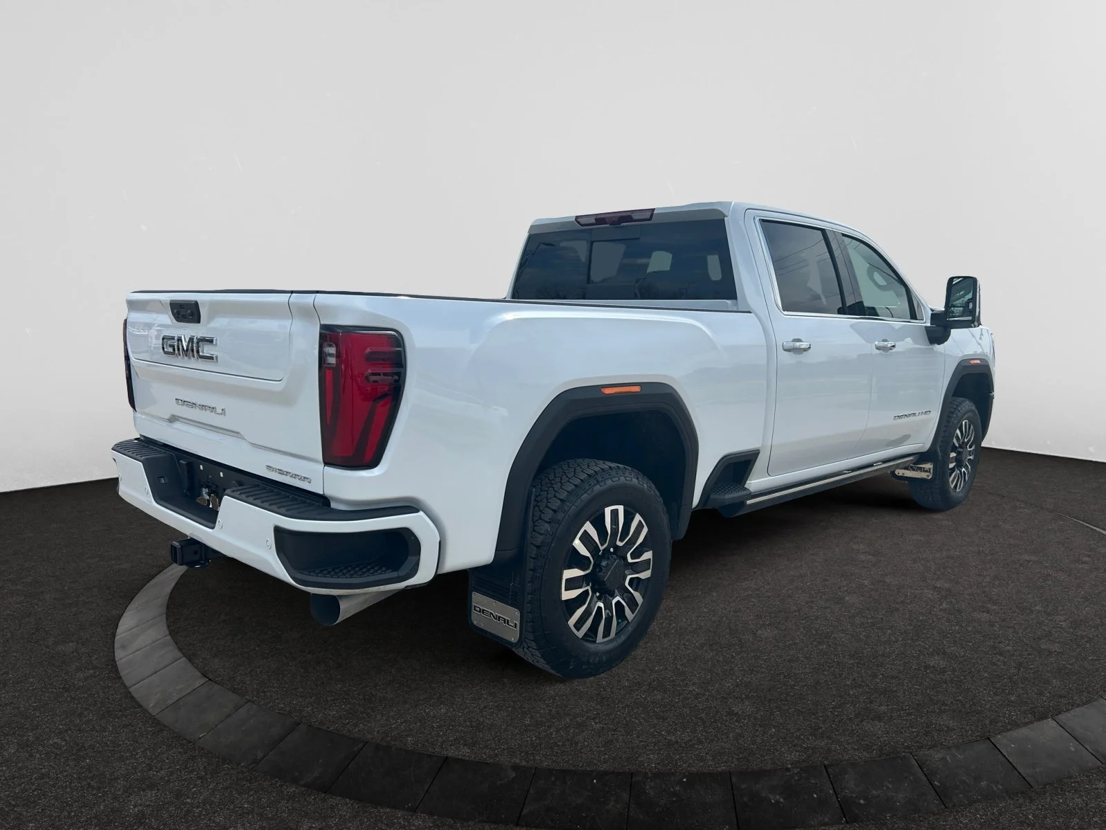 New 2026 Glacier White Tricoat GMC Denali Ultimate image 5