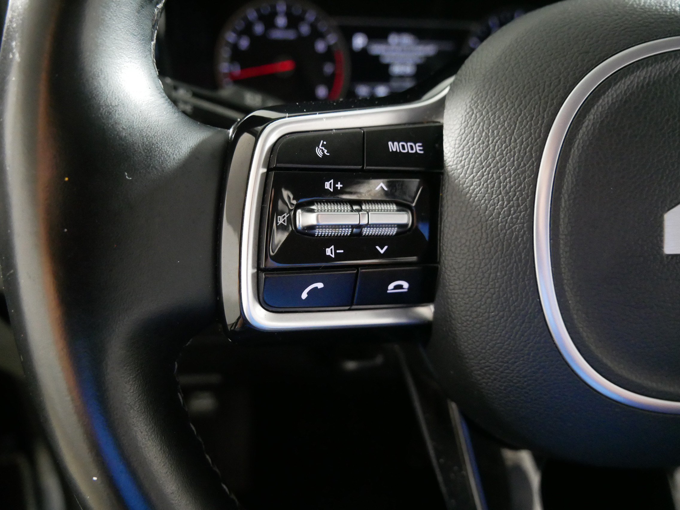 2022 Kia Sorento X-Line S - Photo 27