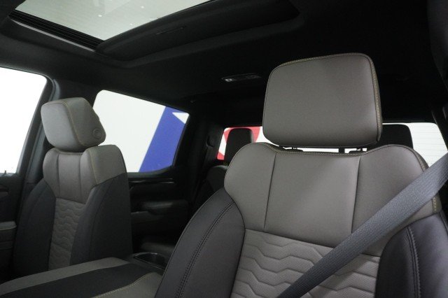 2026 Chevrolet Silverado 1500 ZR2 - Photo 21
