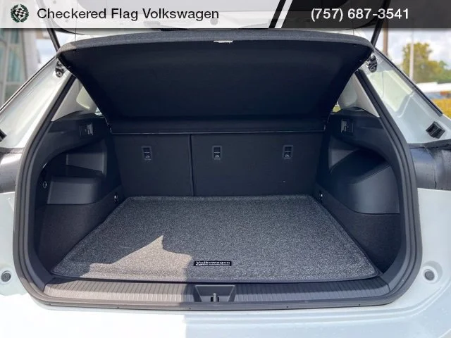 New 2026 White Volkswagen S image 31