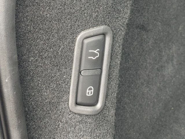 Used 2022 Nero Ribelle Metallic Maserati GT image 26