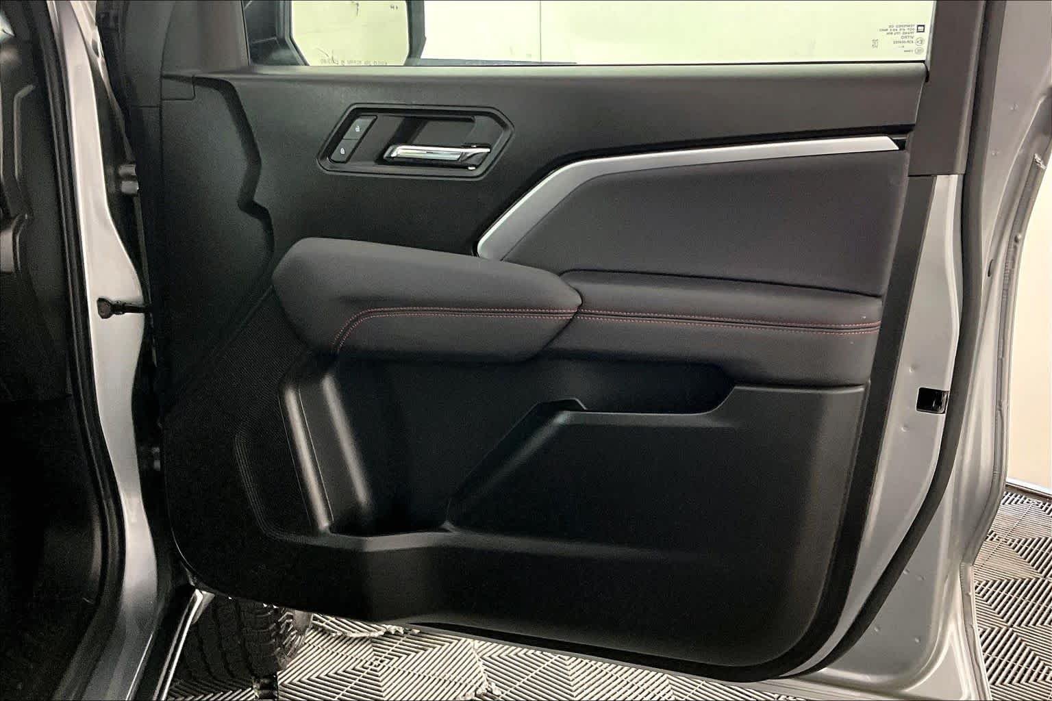 2024 Chevrolet Colorado Z71 - Photo 22