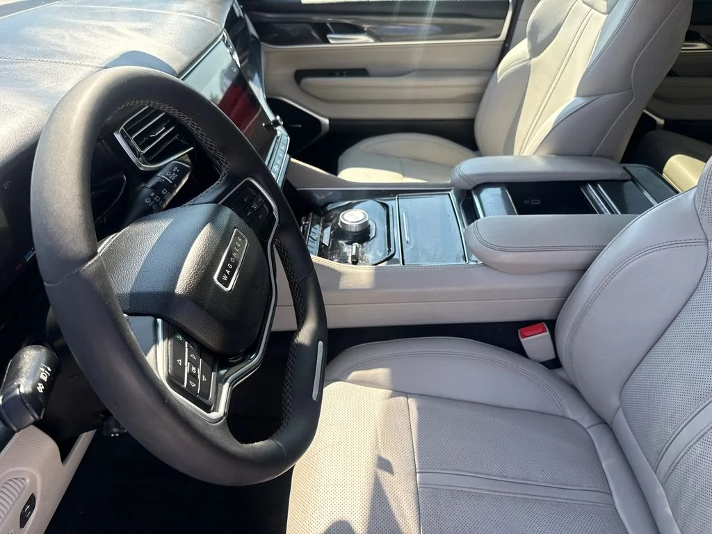 Used 2022 Black Jeep Series I image 19
