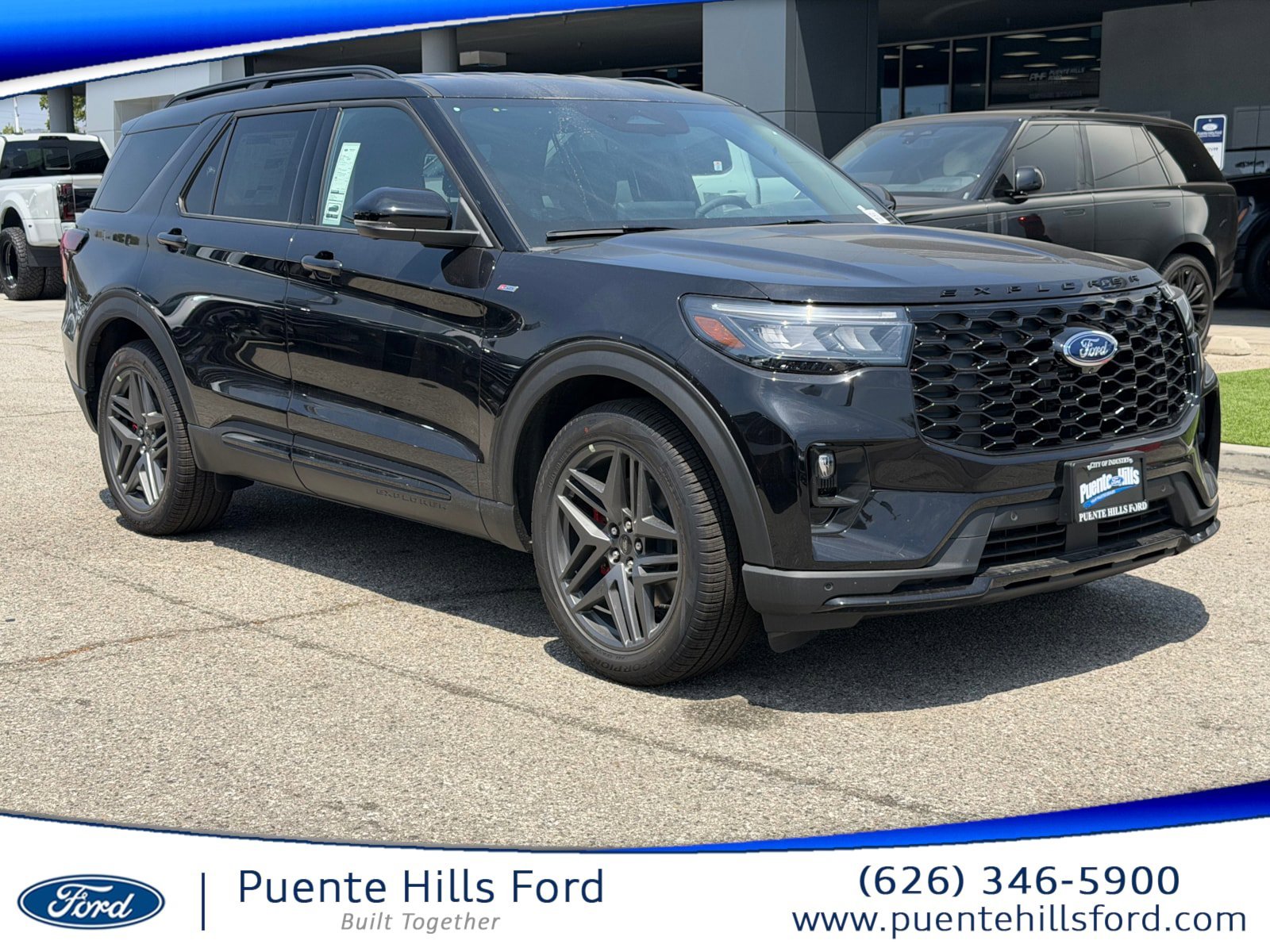 New 2026 Agate Black Metallic Ford ST-Line image 1