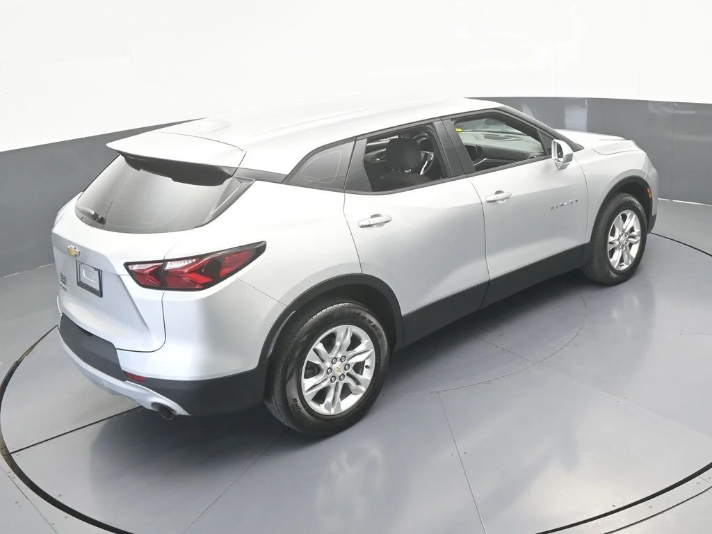 Used 2019 Silver Ice Metallic Chevrolet L image 45