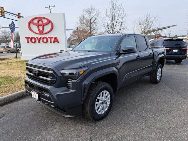2026 Toyota Tacoma SR5 - Photo 2