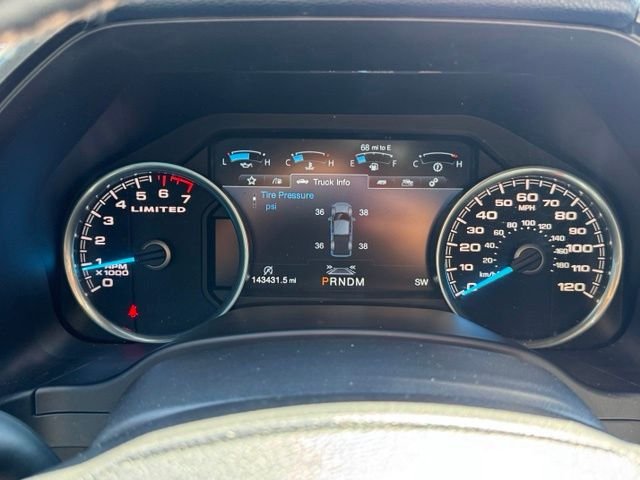 Used 2018 Shadow Black Ford Limited image 34