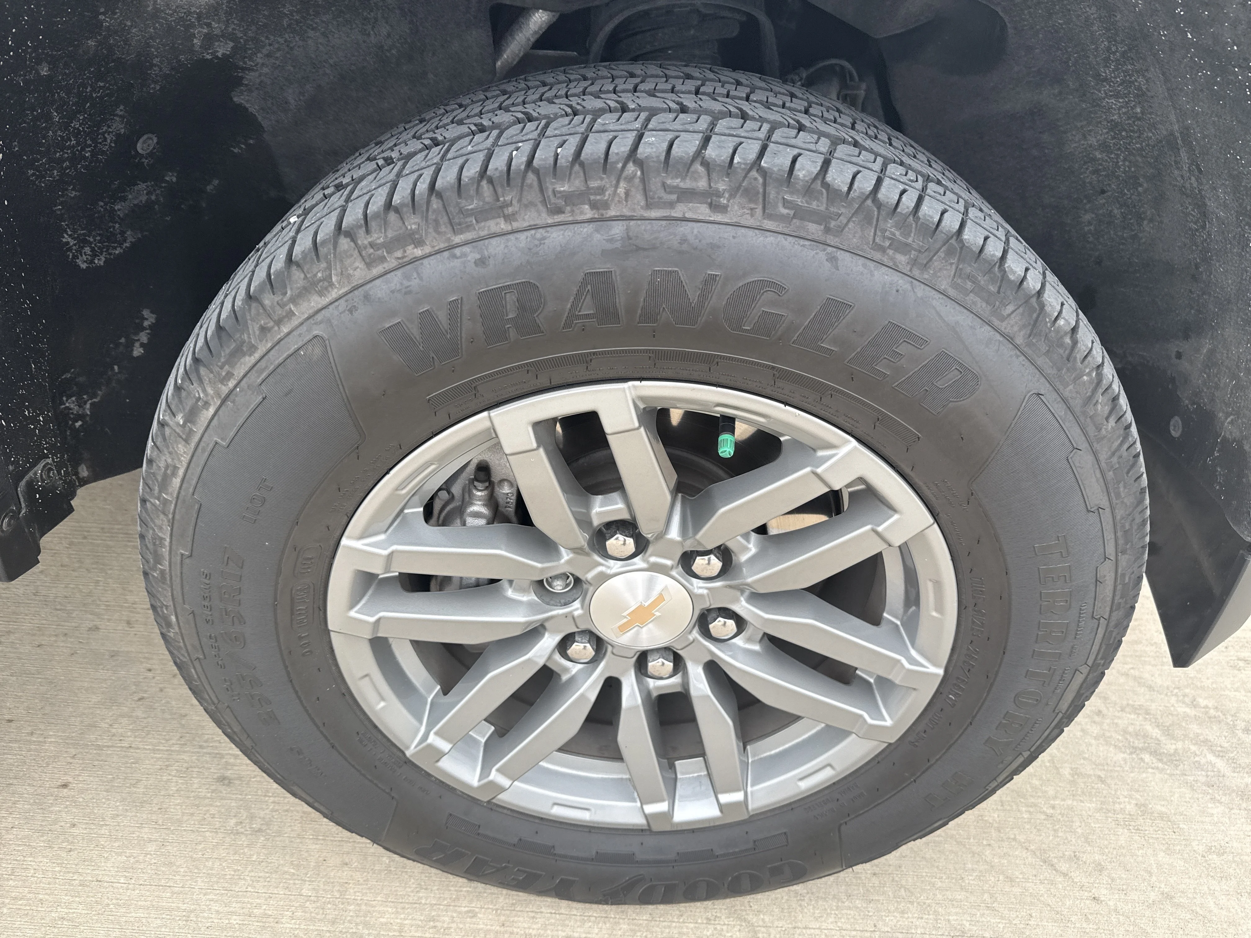 Used 2025 Black Chevrolet LT image 15