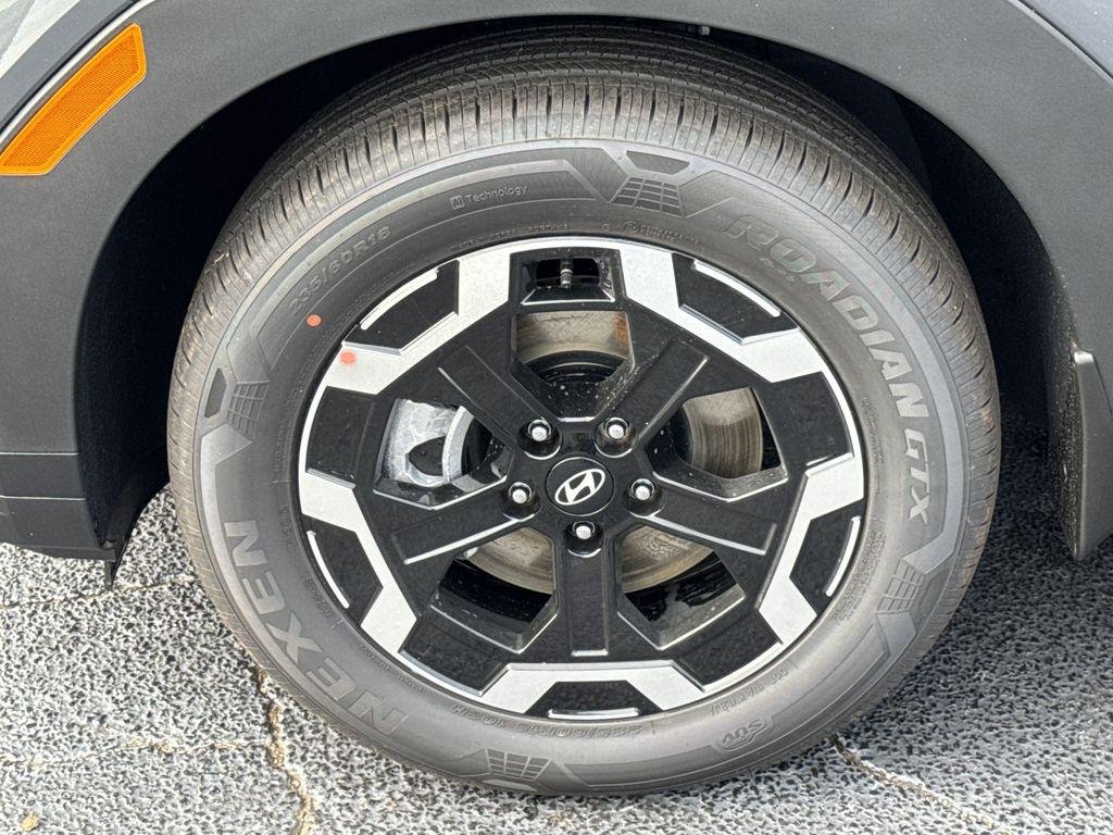 New 2026 Gray Hyundai SEL FWD image 11